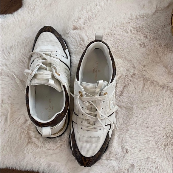 Only wore 3xs . Very well maintained - Picture 2 of 2